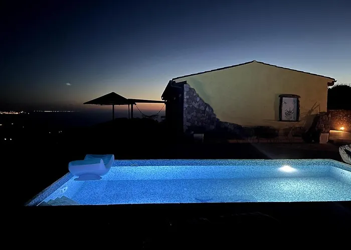 Casa Golfo Asinara,ocean View, Private Pool, Fully Air-conditioned, Secluded Location Villa *