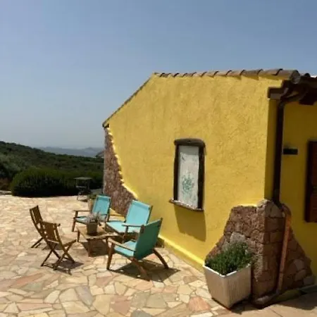 Casa Golfo Asinara,ocean View, Private Pool, Fully Air-conditioned, Secluded Location וילה